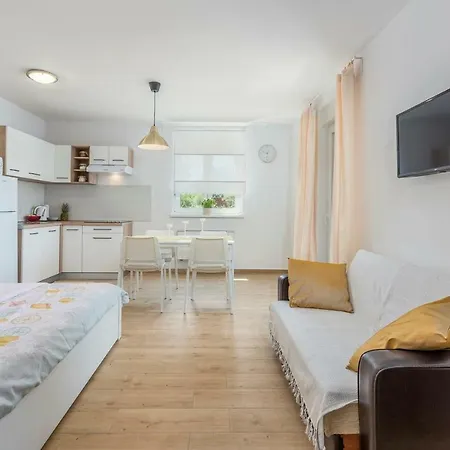 Complex Jelena פונטנה