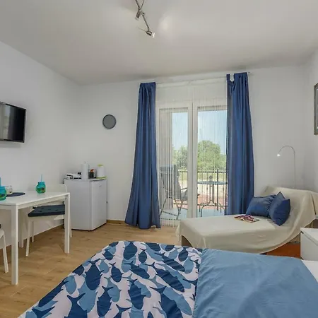 Complex Jelena Guest house 3*