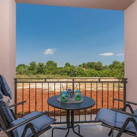 Complex Jelena Pensionat Funtana