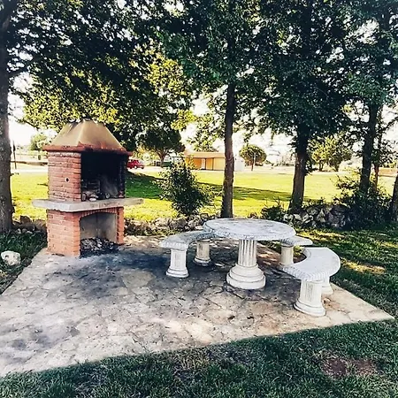 Guest house Complex Jelena 3*
