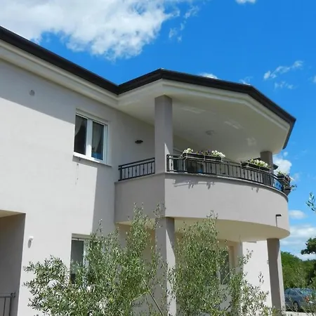 Complex Jelena Guest house 3*
